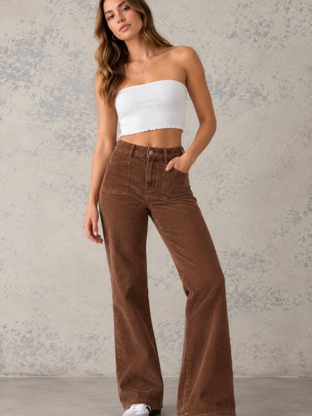 American Eagle brown corduroy flare 70's inspired Silhouette